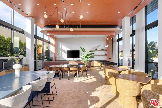 800 N Front Street 1303, Burbank, CA 91502