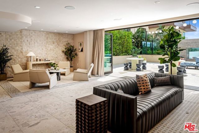 800 N Front Street 1303, Burbank, CA 91502