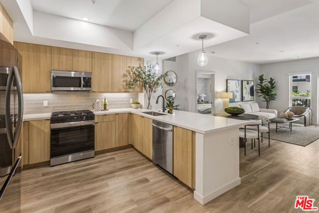 800 N Front Street 1303, Burbank, CA 91502