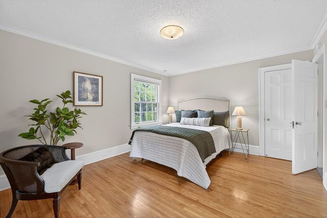 5033 Harriet Avenue, Minneapolis, MN 55419