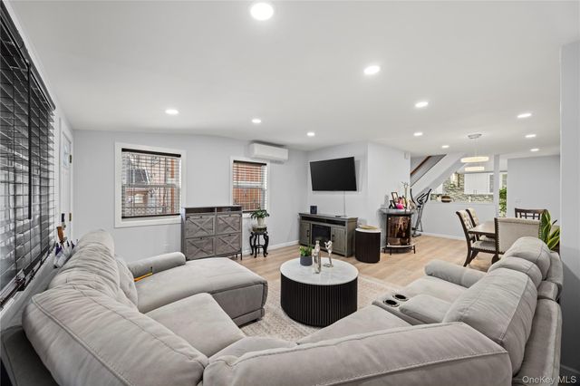 1805 Lacombe Avenue, Bronx, NY 10473