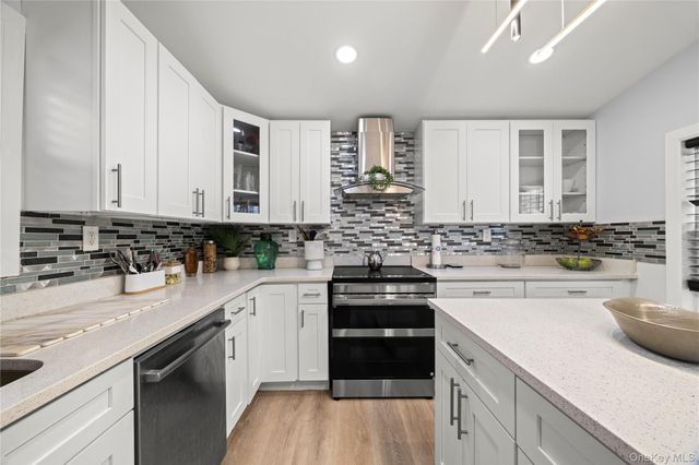 1805 Lacombe Avenue, Bronx, NY 10473