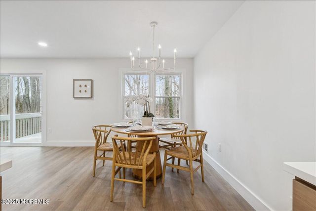 18 Oak Knoll Drive, Matawan, NJ 07747