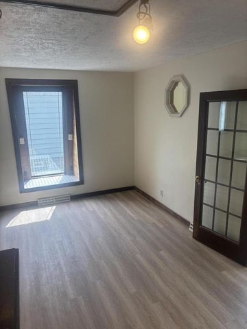 419 Hayes AVENUE, Racine, WI 53405