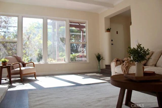 5351 Packard Street, Los Angeles, CA 90019