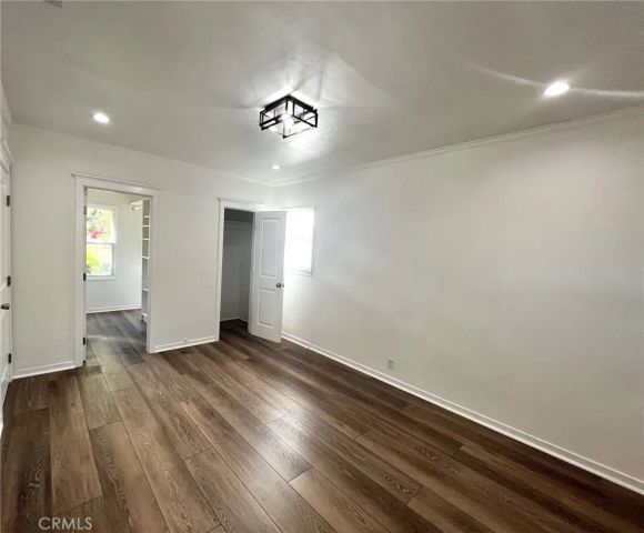 5351 Packard Street, Los Angeles, CA 90019