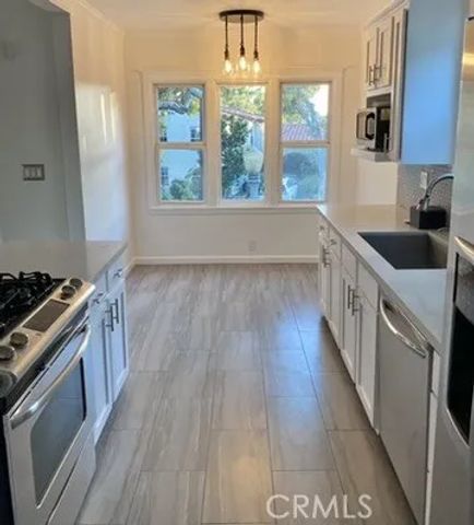 5351 Packard Street, Los Angeles, CA 90019