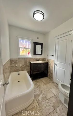 5351 Packard Street, Los Angeles, CA 90019