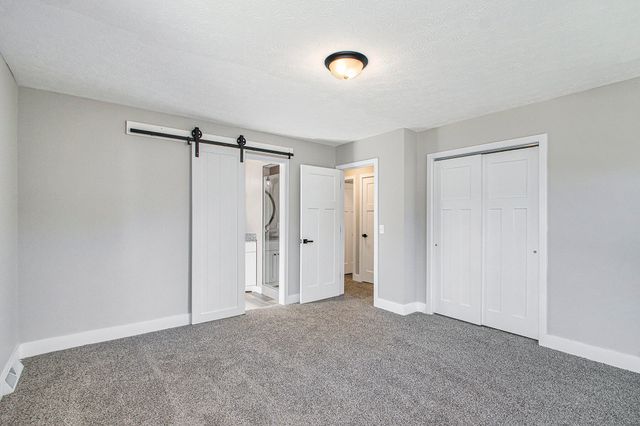 6427 Eagle Ridge Drive, Richland Twp, MI 49004