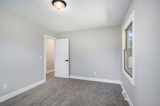 6427 Eagle Ridge Drive, Richland Twp, MI 49004