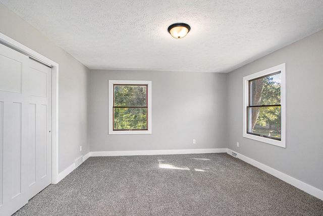 6427 Eagle Ridge Drive, Richland Twp, MI 49004