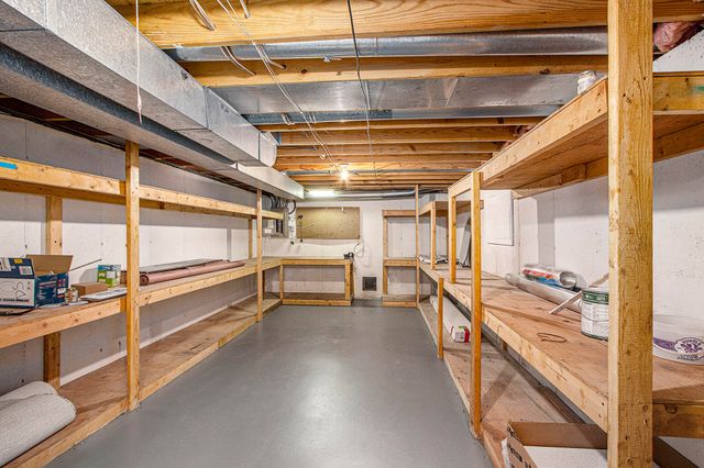 6427 Eagle Ridge Drive, Richland Twp, MI 49004