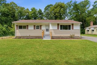 152 Princess Drive, Henrietta, NY 14623