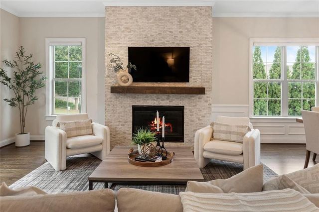 961 Thibideau Court, Sandy Springs, GA 30328