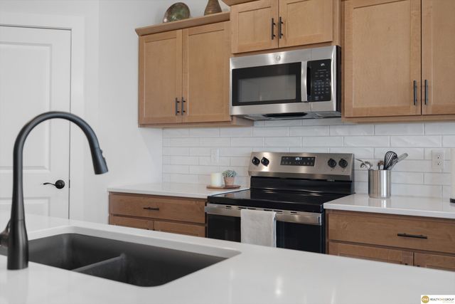 11711 S 189 Street, Gretna, NE 68028