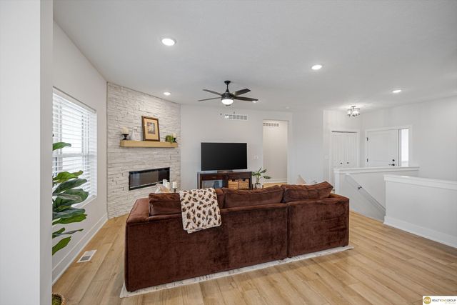 11711 S 189 Street, Gretna, NE 68028