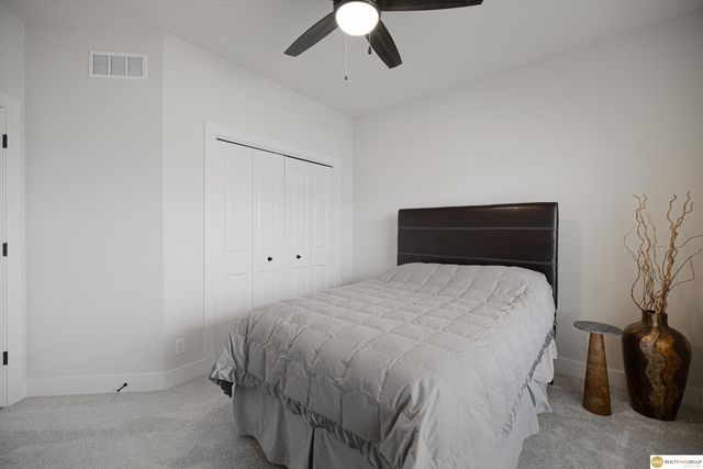 11711 S 189 Street, Gretna, NE 68028