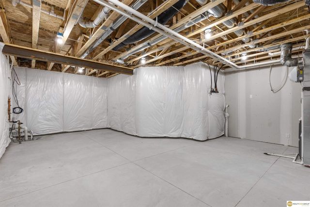 11711 S 189 Street, Gretna, NE 68028