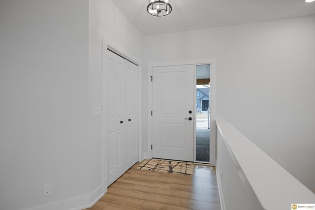 11711 S 189 Street, Gretna, NE 68028