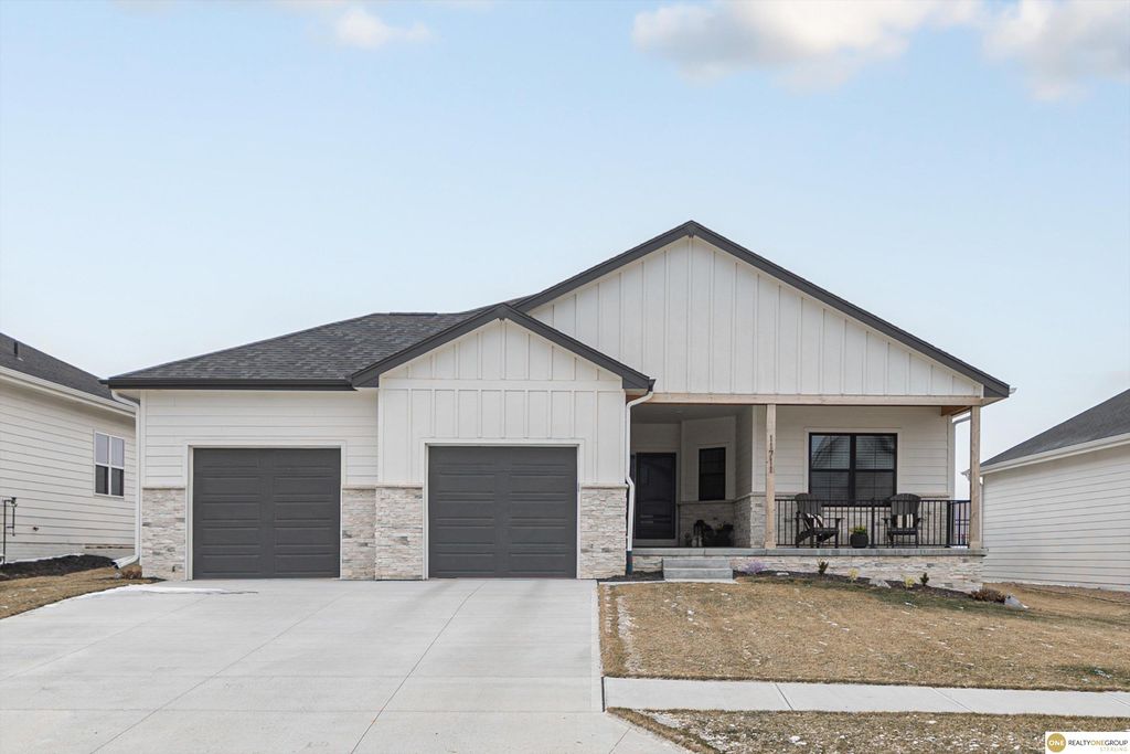 11711 S 189 Street, Gretna, NE 68028
