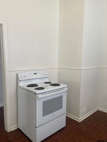 306 S Fenton Ave, Tyler, TX 75702