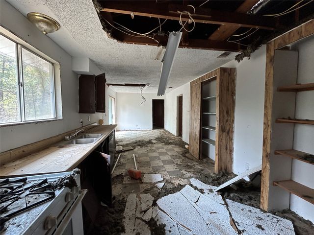 2104 Peterson, Denison, TX 75020