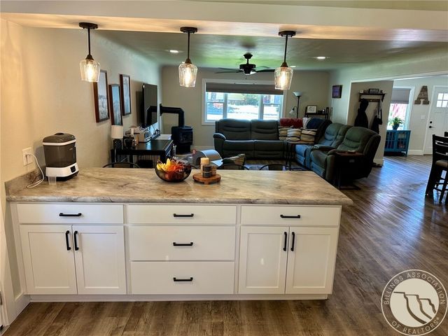 2510 Zimmerman TRAIL, Billings, MT 59102