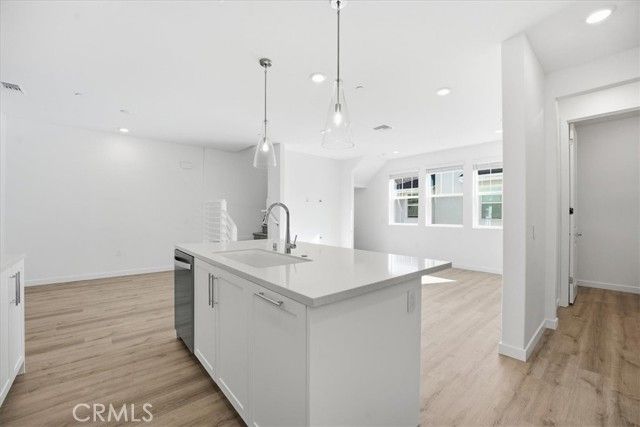 2392 Haley Point Drive 103, Ventura, CA 93003