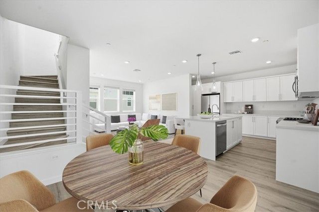 2392 Haley Point Drive 103, Ventura, CA 93003