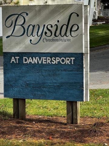 36 Bayview Ter 1, Danvers, MA 01923