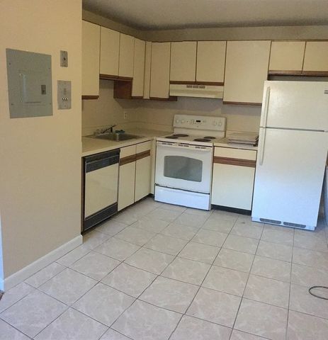 36 Bayview Ter 1, Danvers, MA 01923