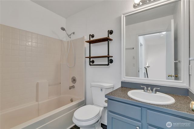1108 200th Street Ct E, Spanaway, WA 98387