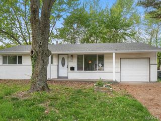 1240 Mullanphy Road, Florissant, MO 63031