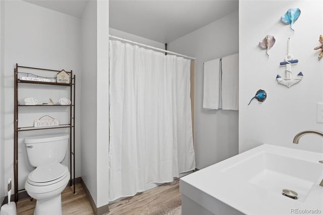 11966 E Harvard Avenue, Aurora, CO 80014