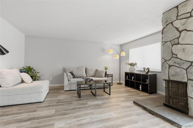 11966 E Harvard Avenue, Aurora, CO 80014