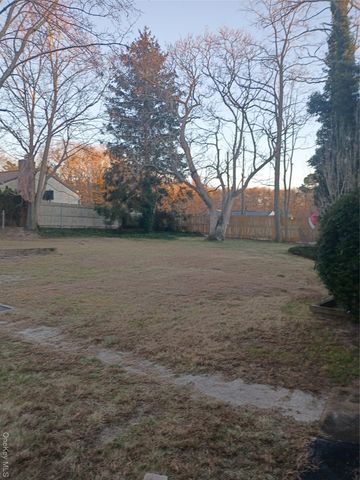 1401 N Ocean Avenue, Medford, NY 11763