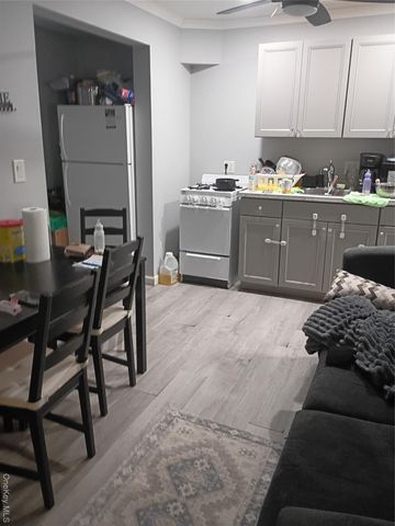 1401 N Ocean Avenue, Medford, NY 11763