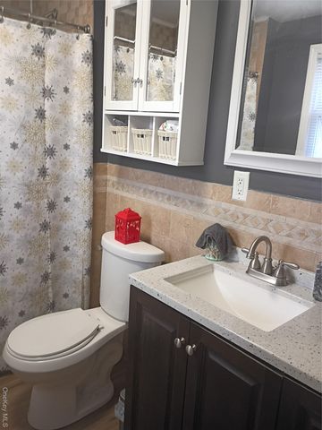 1401 N Ocean Avenue, Medford, NY 11763