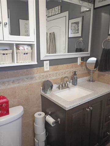 1401 N Ocean Avenue, Medford, NY 11763