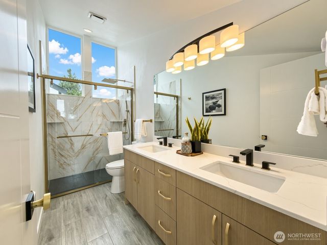 5402 20th Avenue S, Seattle, WA 98108