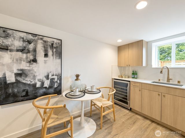 5402 20th Avenue S, Seattle, WA 98108