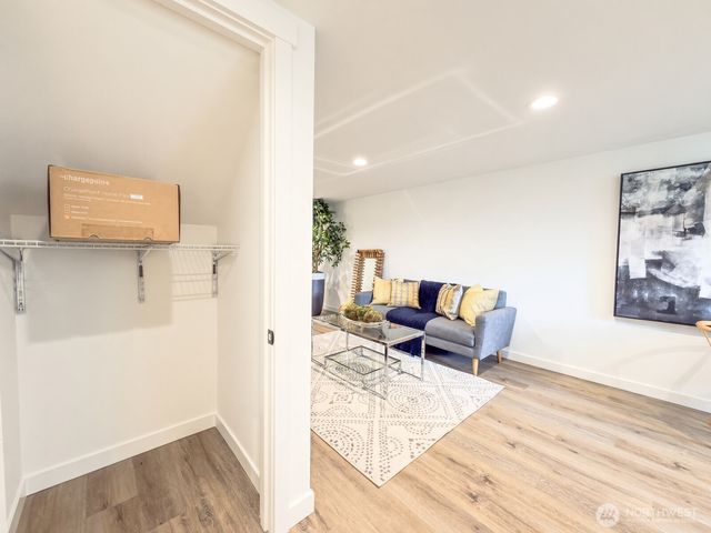 5402 20th Avenue S, Seattle, WA 98108