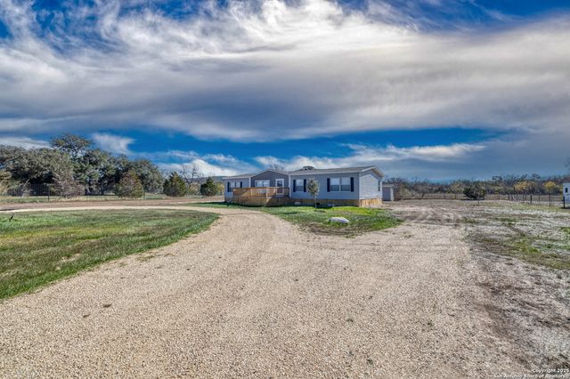 130 RIVER VALLEY, Rio Frio, TX 78879