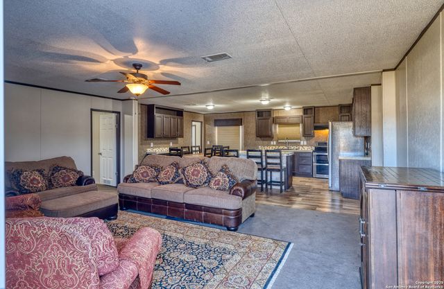 130 RIVER VALLEY, Rio Frio, TX 78879