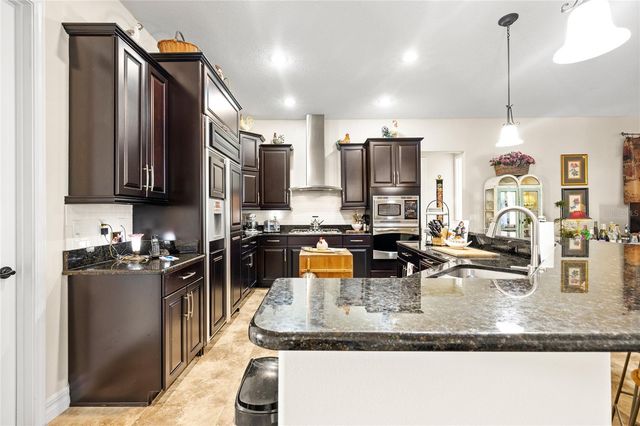 25447 HIGH HAMPTON CIRCLE, Sorrento, FL 32776