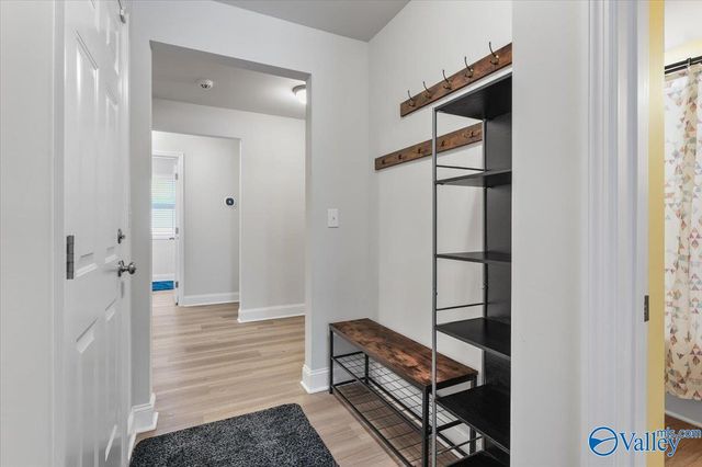 143 River Pointe Drive W, New Market, AL 35761