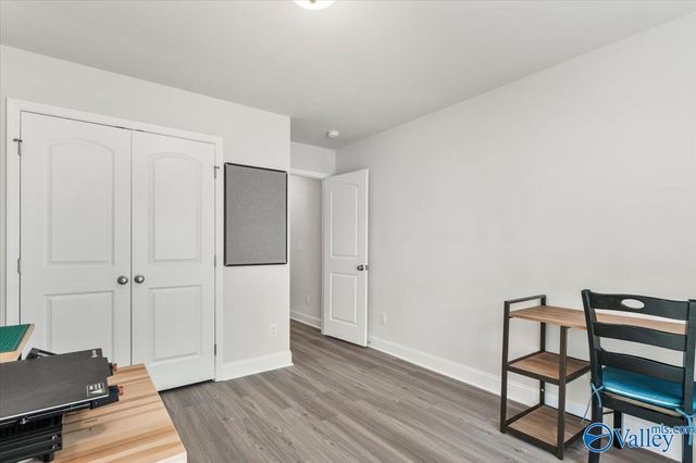 143 River Pointe Drive W, New Market, AL 35761