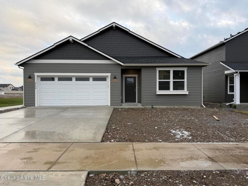 4584 E Culpeo Ave, Post Falls, ID 83854