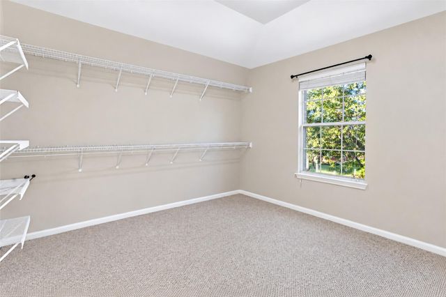 917 Abbeyglen Castle DR, Pflugerville, TX 78660