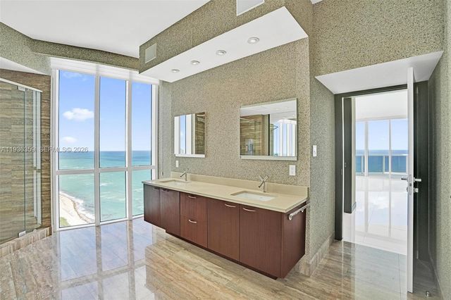15811 Collins Ave 2201, Sunny Isles Beach, FL 33160